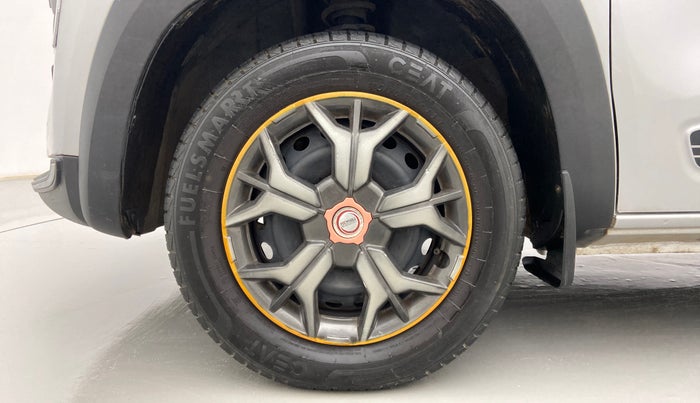 2022 Renault Kwid RXT 1.0, Petrol, Manual, 17,341 km, Left Front Wheel