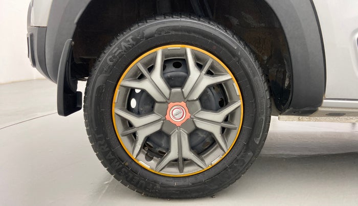 2022 Renault Kwid RXT 1.0, Petrol, Manual, 17,341 km, Right Rear Wheel