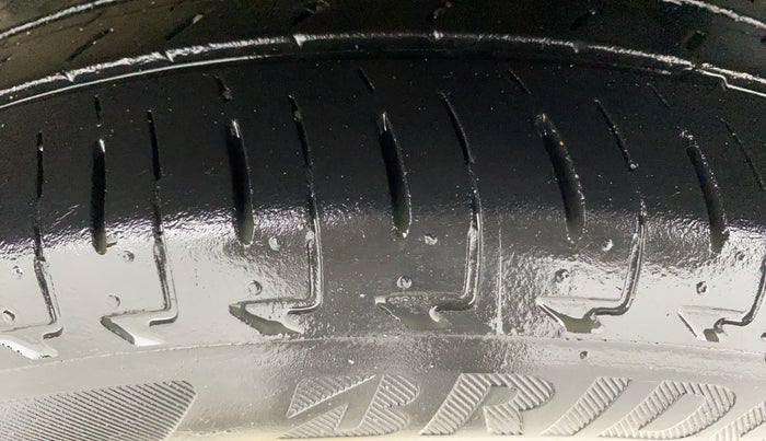 2019 Maruti IGNIS ZETA 1.2 AMT, Petrol, Automatic, 22,122 km, Left Rear Tyre Tread