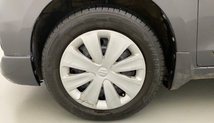 2017 Maruti Ertiga VXI CNG, CNG, Manual, 1,10,179 km, Left Front Wheel