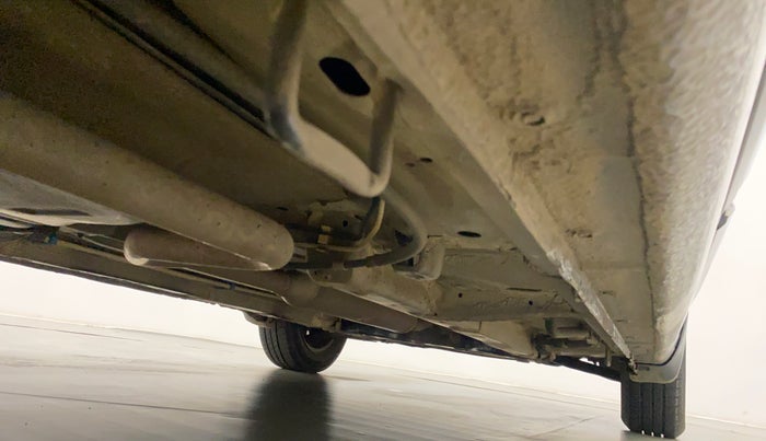 2017 Maruti Ertiga VXI CNG, CNG, Manual, 1,10,179 km, Right Side Underbody