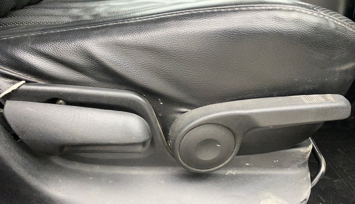 2013 Maruti Swift ZXI, Petrol, Manual, 71,908 km, Driver Side Adjustment Panel