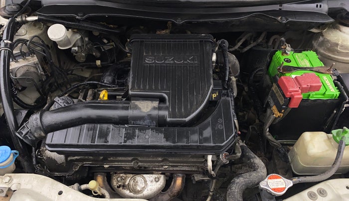 2013 Maruti Swift ZXI, Petrol, Manual, 71,908 km, Engine View