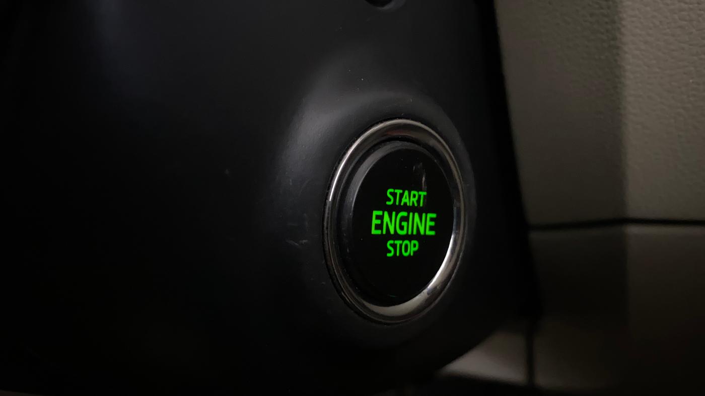 2018 Skoda Octavia L&K 1.8 TSI AT, Petrol, Automatic, 1,13,786 km, Keyless Start/ Stop Button