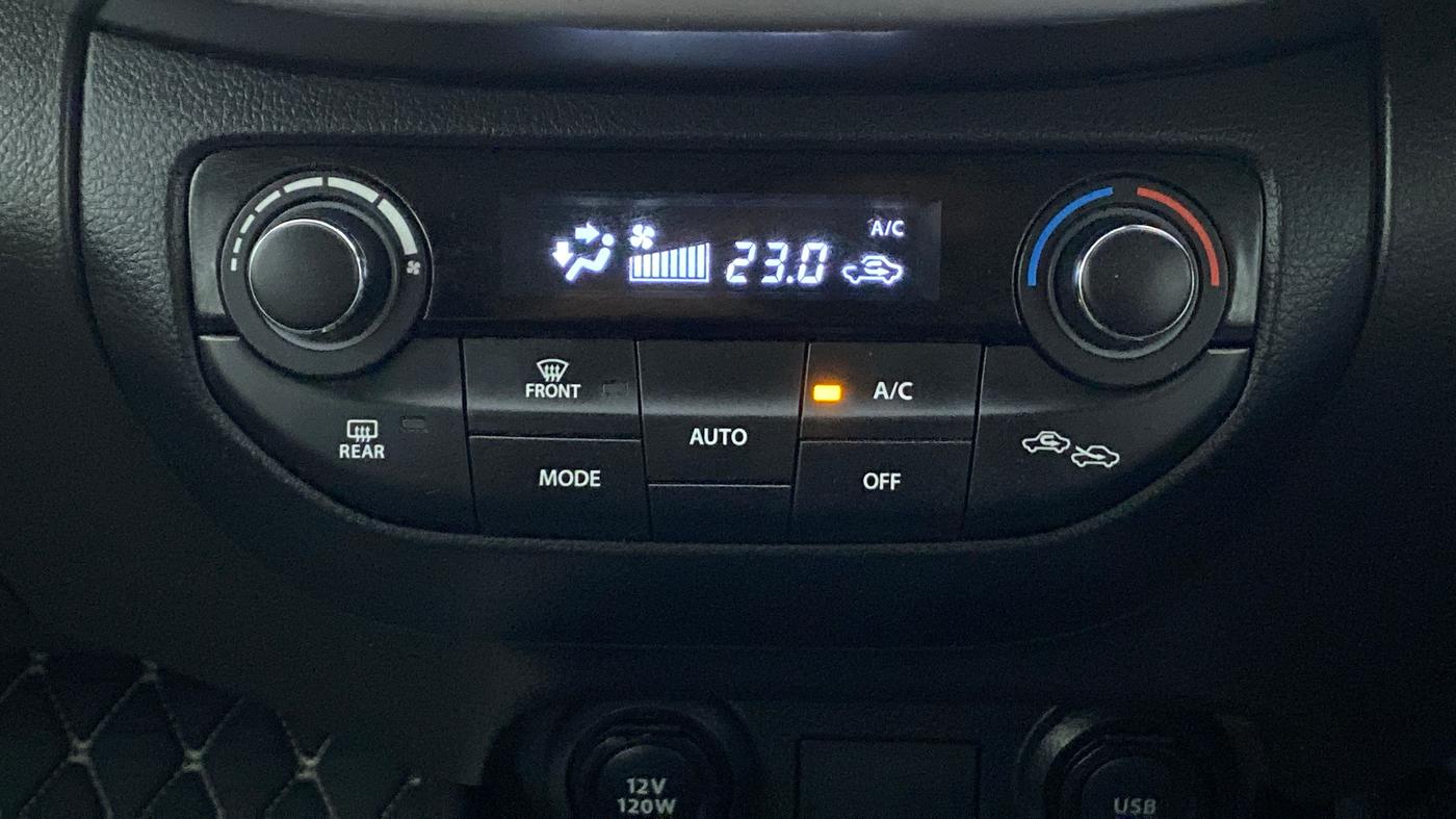 2022 Maruti XL6 ALPHA MT, Petrol, Manual, 4,166 km, Automatic Climate Control
