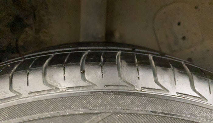 2018 Tata NEXON XZ PLUS PETROL, Petrol, Manual, 55,643 km, Right Rear Tyre Tread