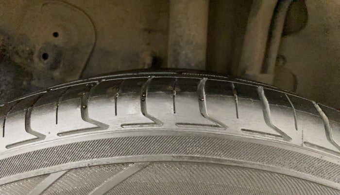 2018 Tata NEXON XZ PLUS PETROL, Petrol, Manual, 55,643 km, Left Rear Tyre Tread