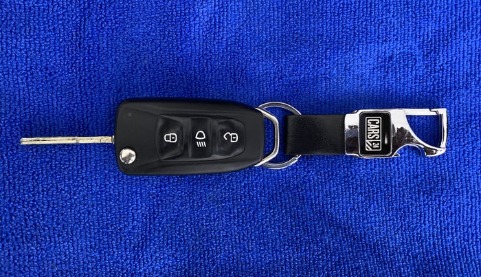 2021 Tata NEXON XM 1.5, Diesel, Manual, 29,020 km, Key Close Up