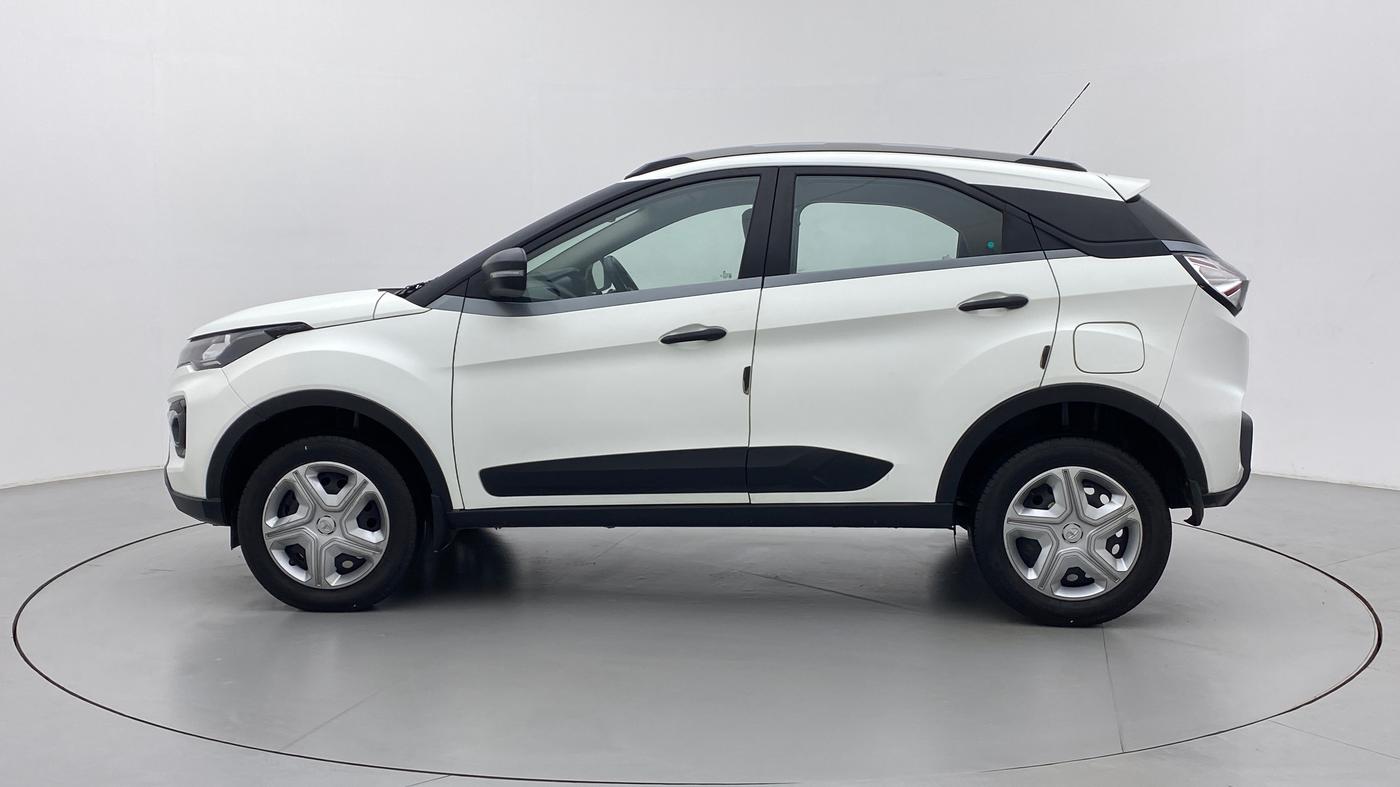 2021 Tata NEXON XM 1.5, Diesel, Manual, 29,020 km, Left Side