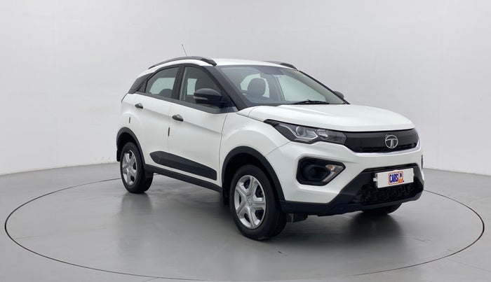 2021 Tata NEXON XM 1.5, Diesel, Manual, 29,020 km, Right Front Diagonal