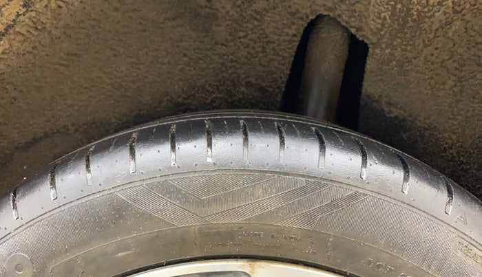 2019 Maruti Baleno ZETA PETROL 1.2, Petrol, Manual, 46,648 km, Left Rear Tyre Tread