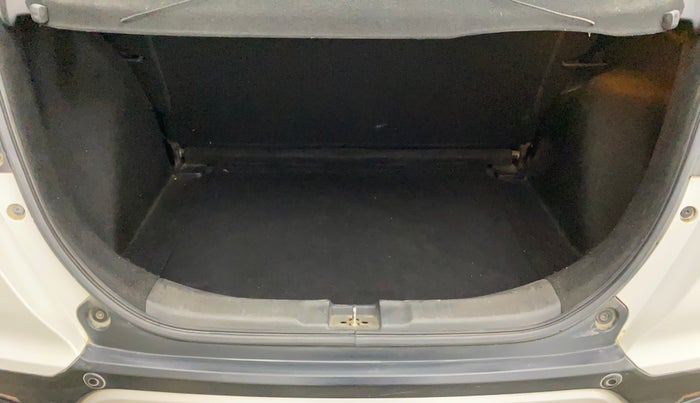 2021 Honda WR-V 1.2L I-VTEC SV MT, Petrol, Manual, 36,035 km, Boot Inside