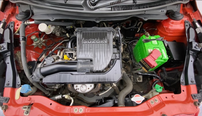 2014 Maruti Swift VXI D, Petrol, Manual, 29,470 km, Open Bonet