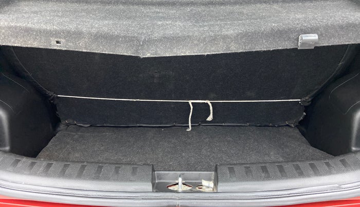 2014 Maruti Swift VXI D, Petrol, Manual, 29,470 km, Boot Inside