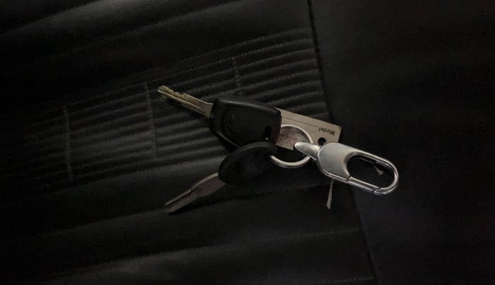 2019 Hyundai NEW SANTRO SPORTZ CNG, CNG, Manual, 86,196 km, Key Close Up