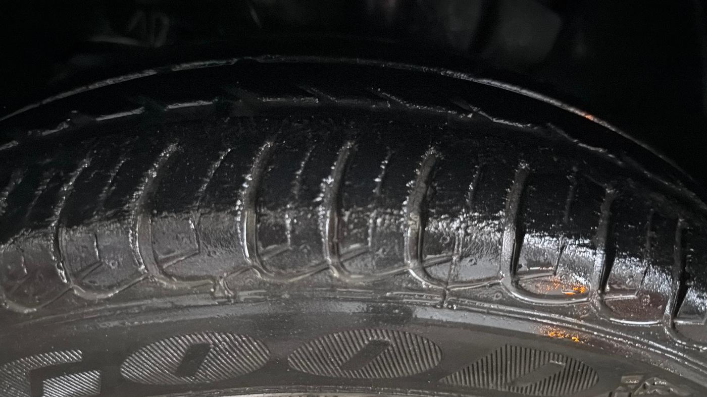 2018 Tata Tiago XZ PETROL, Petrol, Manual, 25,080 km, Left Front Tyre Tread