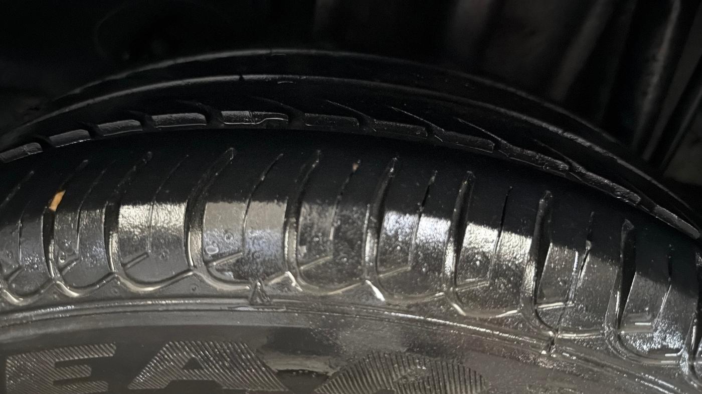 2018 Tata Tiago XZ PETROL, Petrol, Manual, 25,080 km, Left Rear Tyre Tread