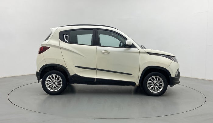 2016 Mahindra Kuv100 K8 D 6 STR, Diesel, Manual, 83,743 km, Right Side View