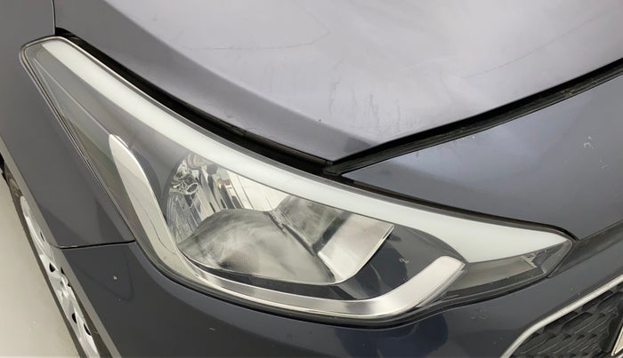 2017 Hyundai Elite i20 SPORTZ 1.2, Petrol, Manual, 18,886 km, Right headlight - Minor scratches