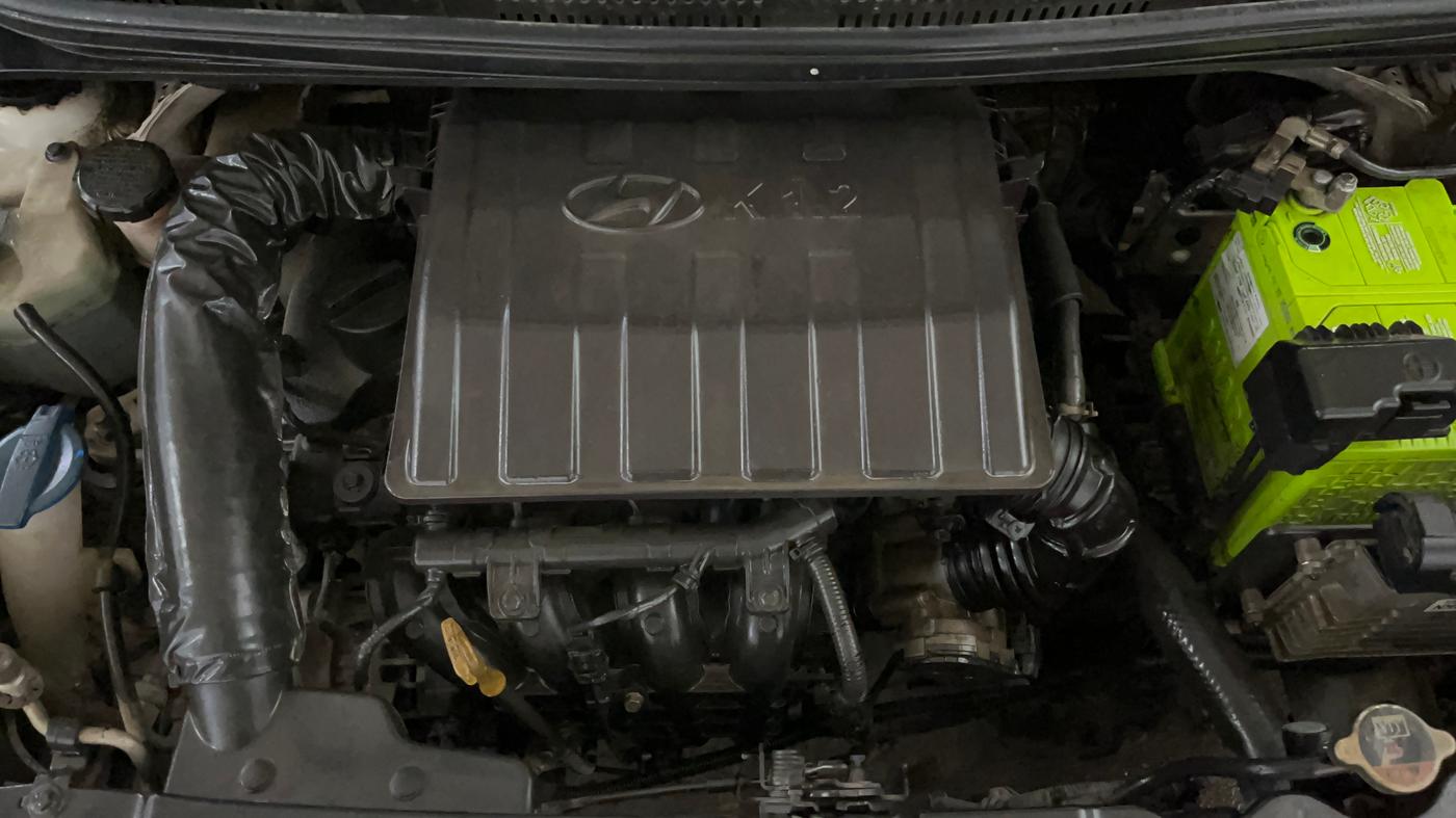 2021 Hyundai AURA SX PLUS 1.2 AMT, Petrol, Automatic, 27,227 km, Engine View