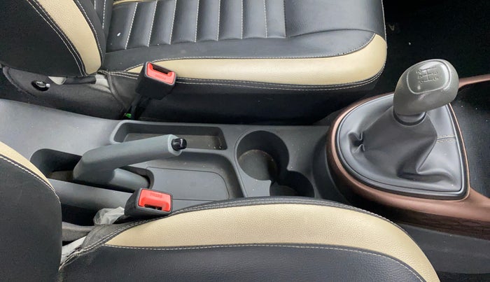 2022 Hyundai AURA S 1.2 CNG, CNG, Manual, 38,968 km, Gear Lever