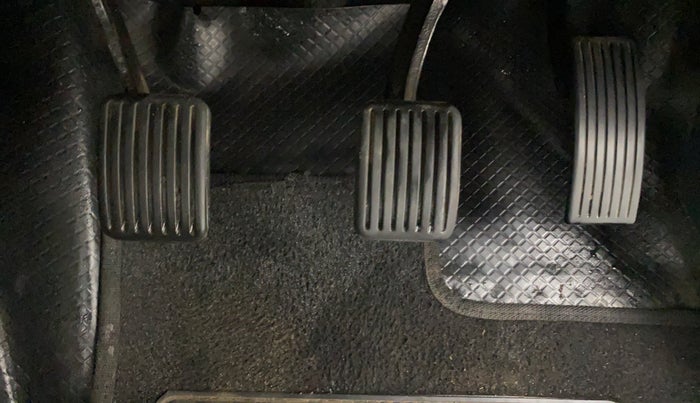 2022 Hyundai AURA S 1.2 CNG, CNG, Manual, 38,968 km, Pedals