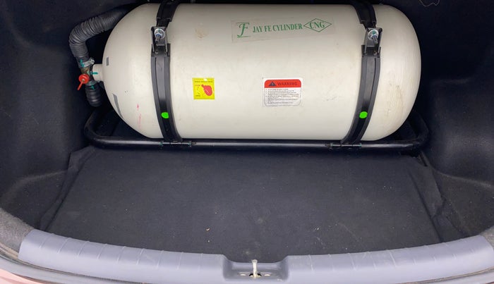 2022 Hyundai AURA S 1.2 CNG, CNG, Manual, 38,968 km, Boot Inside