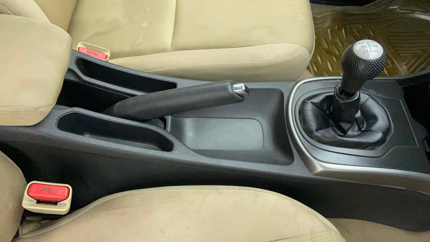 2014 Honda City 1.5L I-VTEC SV, Petrol, Manual, 55,689 km, Gear Lever