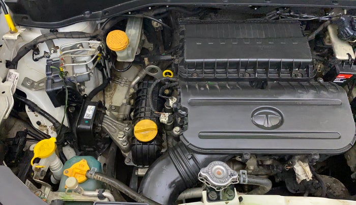 2022 Tata PUNCH ACCOMPLISHED MT, CNG, Manual, 74,630 km, Engine View - Right