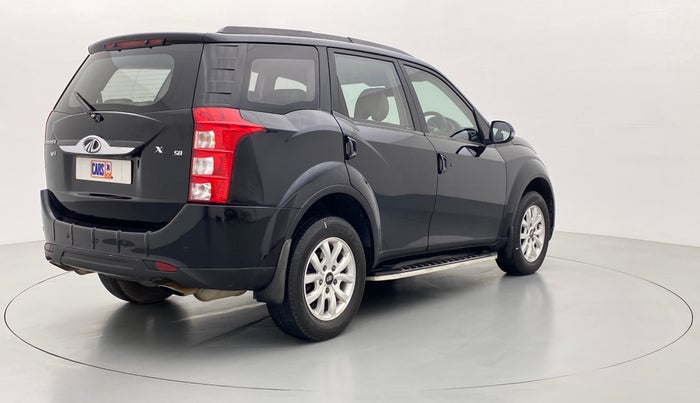 2016 Mahindra XUV500 W8 FWD AT, Diesel, Automatic, 52,369 km, Right Back Diagonal