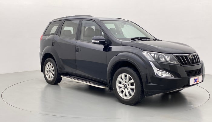 2016 Mahindra XUV500 W8 FWD AT, Diesel, Automatic, 52,369 km, Right Front Diagonal