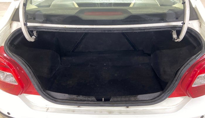 2016 Tata Zest XMS PETROL, Petrol, Manual, 80,553 km, Boot Inside