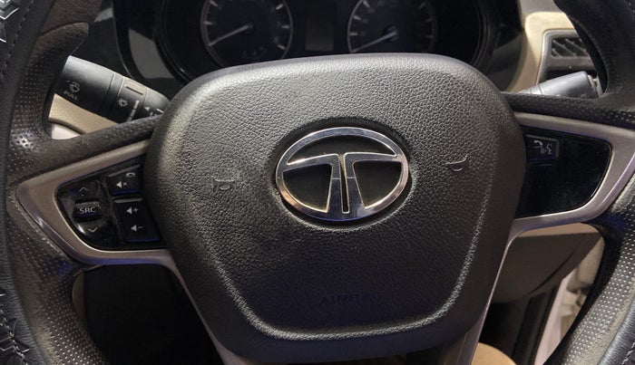 2016 Tata Zest XMS PETROL, Petrol, Manual, 80,553 km, Adaptive Cruise Control