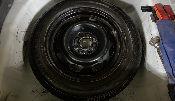 2016 Tata Zest XMS PETROL, Petrol, Manual, 80,553 km, Spare Tyre