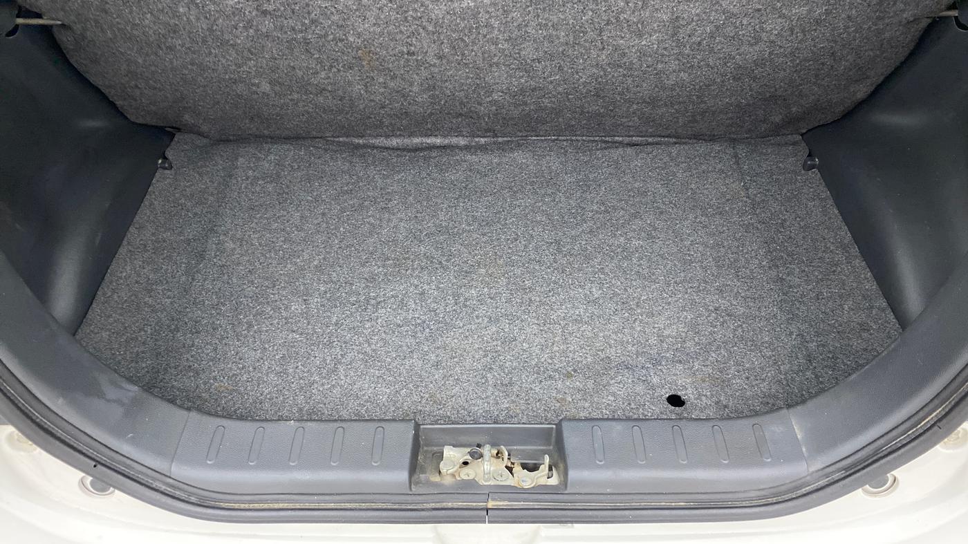 2018 Maruti Alto 800 LXI, Petrol, Manual, 25,646 km, Boot Inside