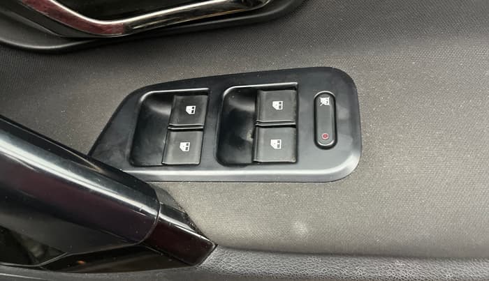 2021 Tata Harrier XTA 2.0L KRYOTEC PLUS, Diesel, Automatic, 43,451 km, Driver Side Door Panels Control