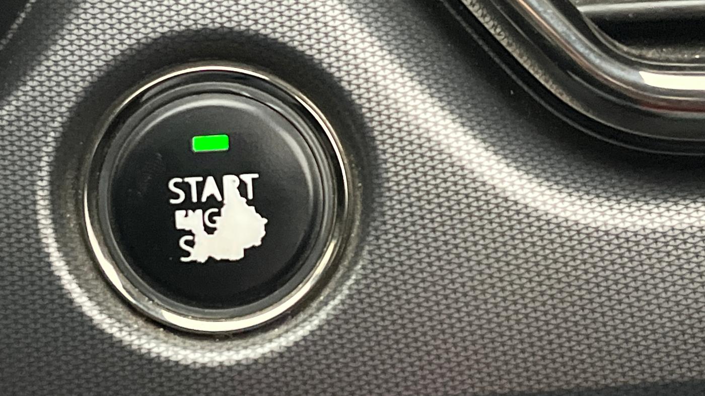 2021 Tata Harrier XTA 2.0L KRYOTEC PLUS, Diesel, Automatic, 43,521 km, Keyless Start/ Stop Button