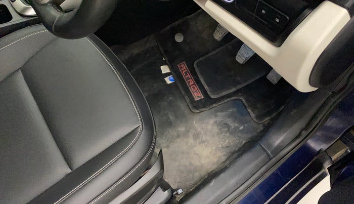 2023 Tata ALTROZ XZ PLUS DIESEL, Diesel, Manual, 4,097 km, Flooring - Minor discolouration