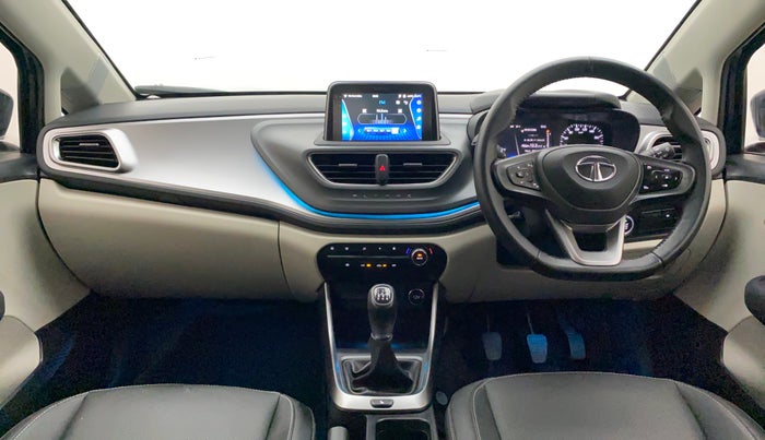 2023 Tata ALTROZ XZ PLUS DIESEL, Diesel, Manual, 4,097 km, Dashboard