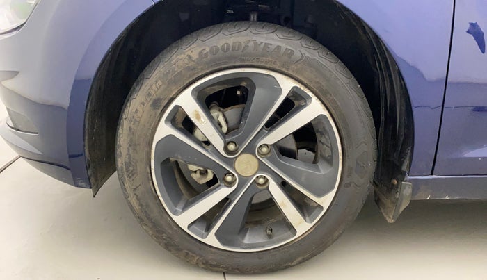 2023 Tata ALTROZ XZ PLUS DIESEL, Diesel, Manual, 4,097 km, Left Front Wheel