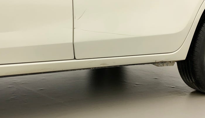 2016 Toyota Corolla Altis G PETROL, Petrol, Manual, 89,921 km, Left running board - Slightly dented