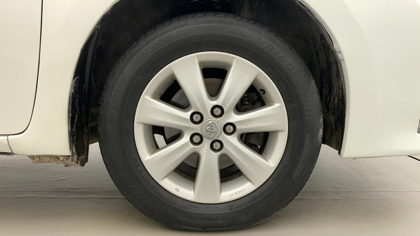 2016 Toyota Corolla Altis G PETROL, Petrol, Manual, 89,921 km, Right Front Wheel