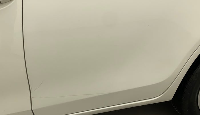 2016 Toyota Corolla Altis G PETROL, Petrol, Manual, 89,921 km, Rear left door - Minor scratches