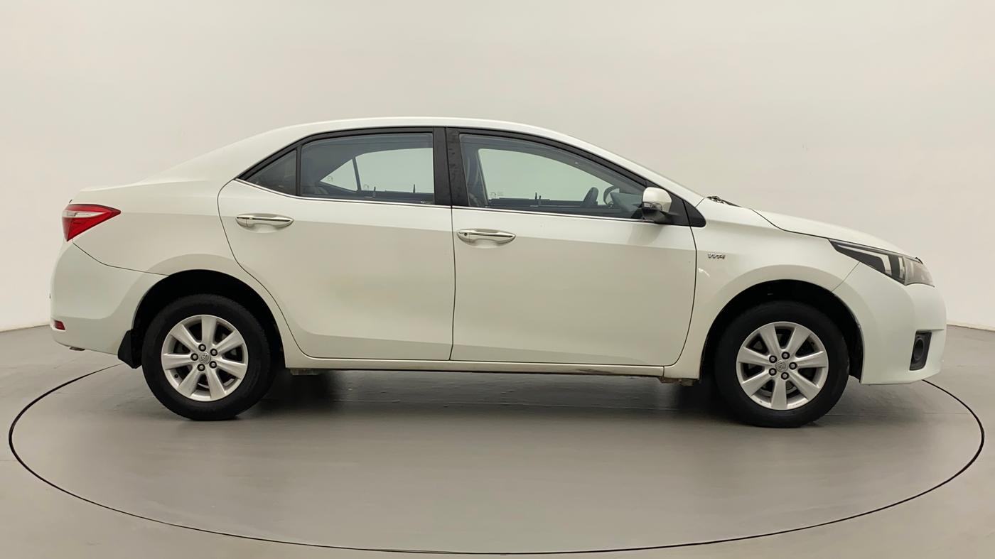 2016 Toyota Corolla Altis G PETROL, Petrol, Manual, 89,921 km, Right Side View
