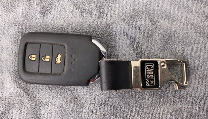 2018 Honda Amaze 1.5 VXMT I DTEC, Diesel, Manual, 46,421 km, Key Close Up