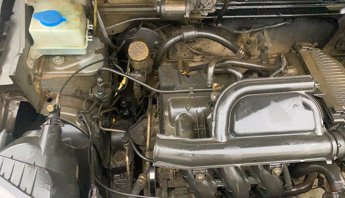 2016 Renault Kwid RXT 0.8, Petrol, Manual, 53,753 km, Engine View - Right