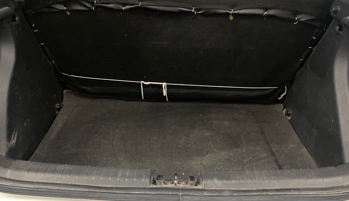 2018 Hyundai Elite i20 MAGNA EXECUTIVE 1.2, Petrol, Manual, 86,728 km, Boot Inside
