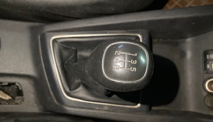 2018 Hyundai Elite i20 MAGNA EXECUTIVE 1.2, Petrol, Manual, 86,728 km, Gear Lever