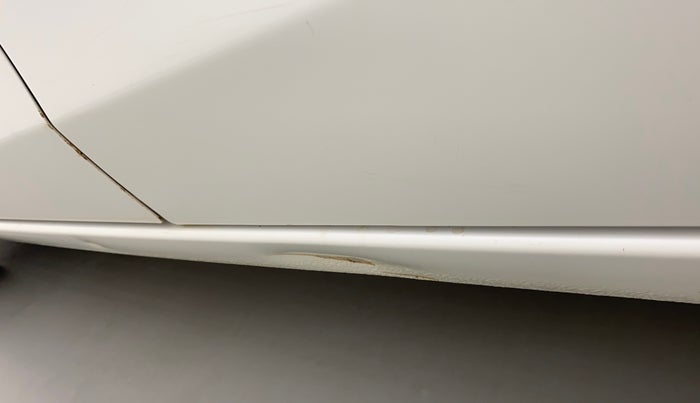 2015 Maruti Celerio VXI AMT, Petrol, Automatic, 42,137 km, Left running board - Slightly dented