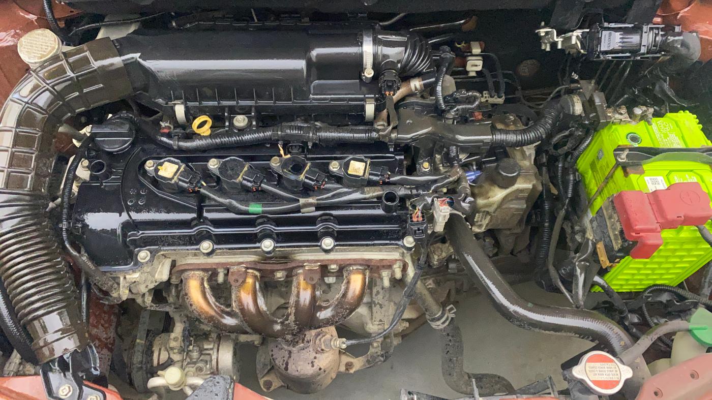 2017 Maruti Dzire VXI AMT, Petrol, Automatic, 86,374 km, Engine View
